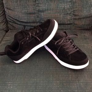 O.P Shoes skateboard type.